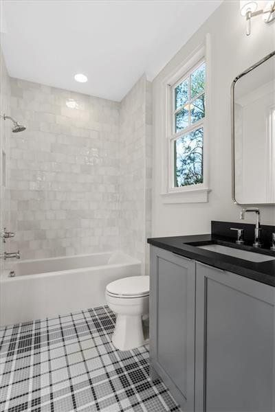 Furnished interior view inside a new home in , Atlanta (Image 6).