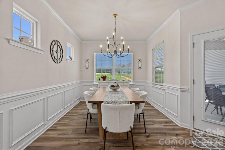 Breakfast area