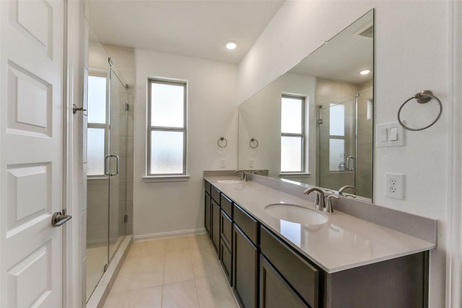 Furnished interior view inside a new home in Colony at Pinehurst, Pinehurst (Image 15).