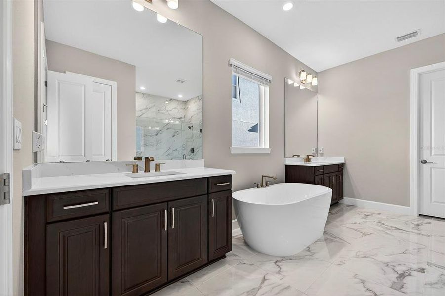 Furnished interior view inside a new home in , Wesley Chapel (Image 44).