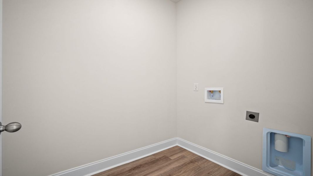 Spacious, unfurnished interior of a new home in The Groves at Bees Creek, Ridgeland (Image 23).