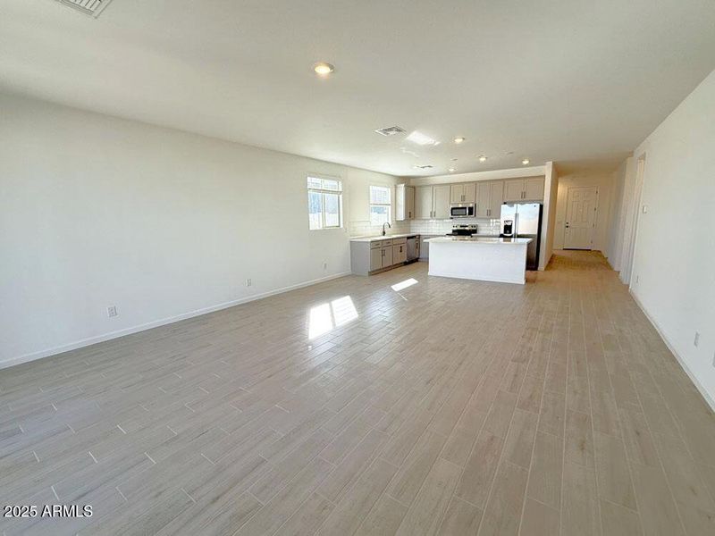 great room dining kitchen