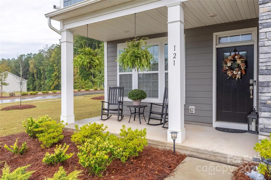 Exterior details and patio area of a home in , Troutman (Image 2).