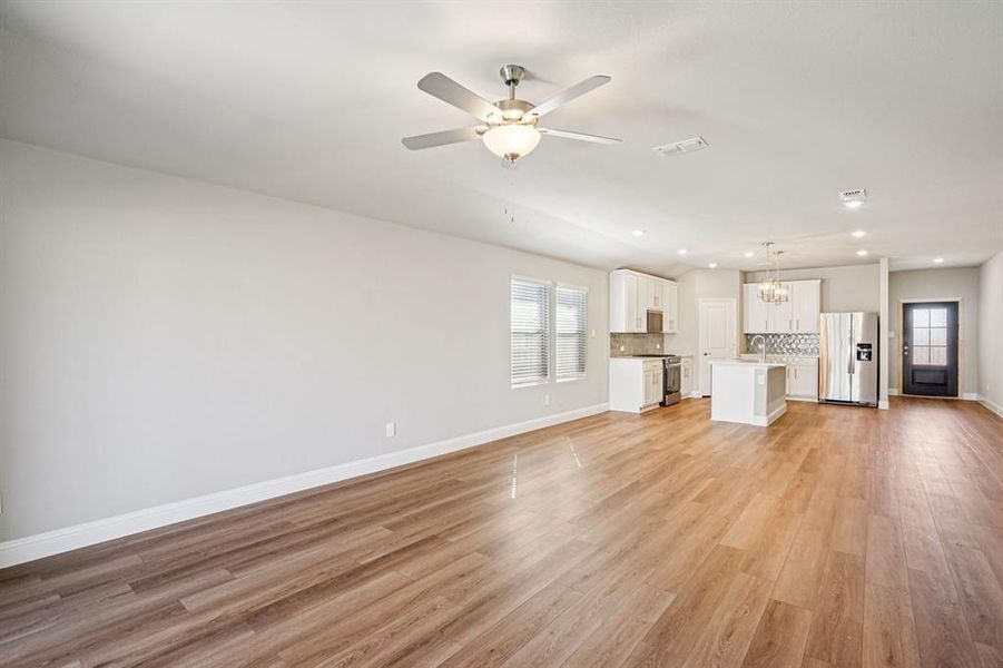 Photo is not of the actual home, but is an inspirational photo of builder’s model home and may depict options, furnishings, and/or decorator features that are not included.