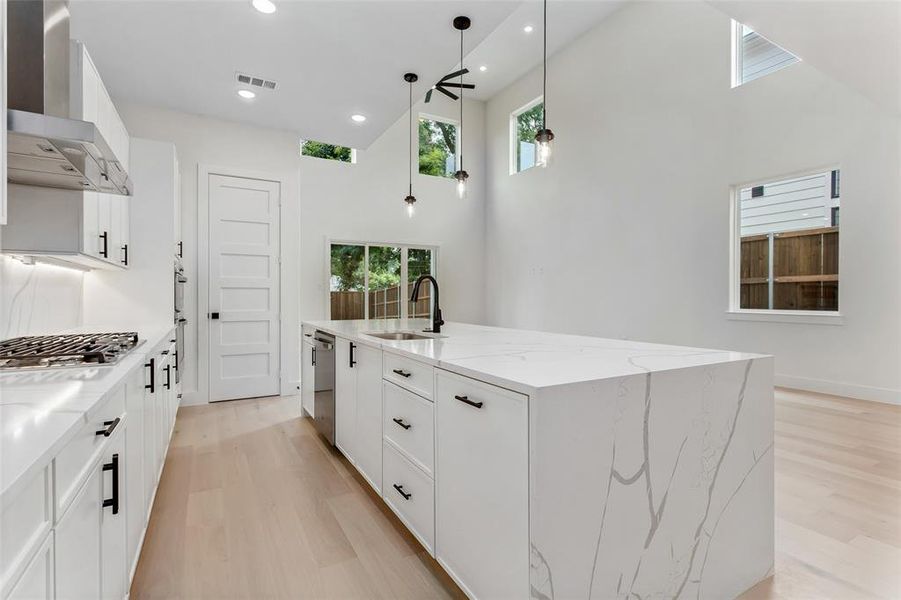 Furnished interior view inside a new home in , Dallas (Image 15).