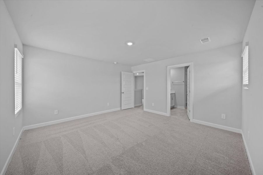 Spacious, unfurnished interior of a new home in Cedar Shoals – Heritage Collection, Piedmont (Image 23).