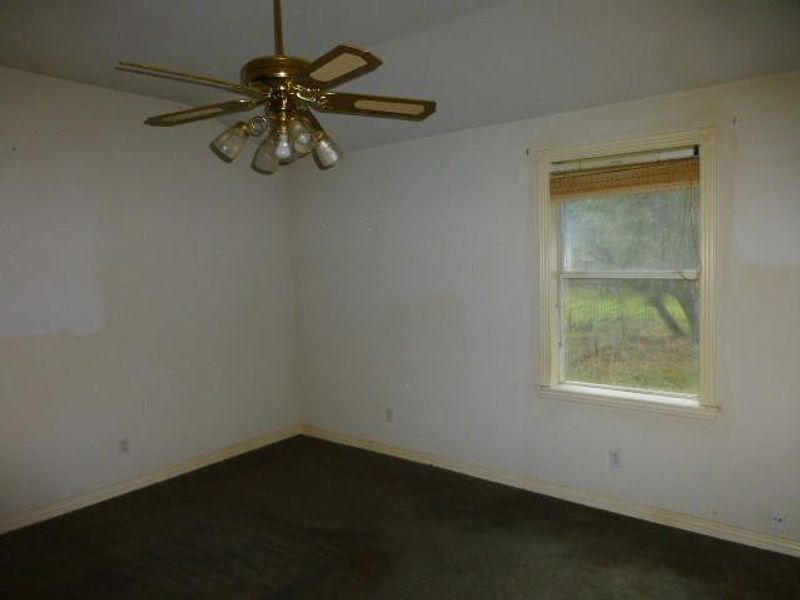 Spacious, unfurnished interior of a new home in , Willow Park (Image 5). Spacious, unfurnished interior of a new home in , Willow Park (Image 5).