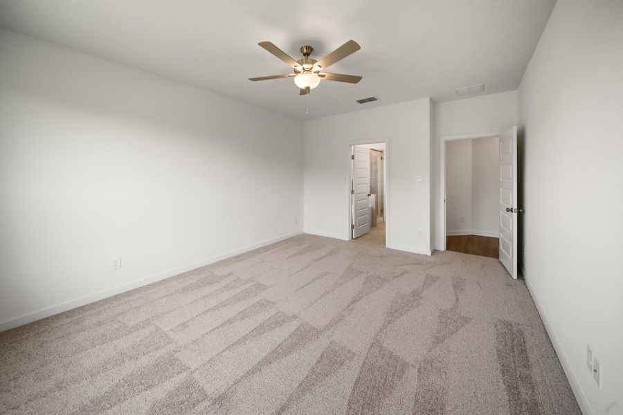 Spacious, unfurnished interior of a new home in Highland Oaks, Tyler (Image 6). Spacious, unfurnished interior of a new home in Highland Oaks, Tyler (Image 6).