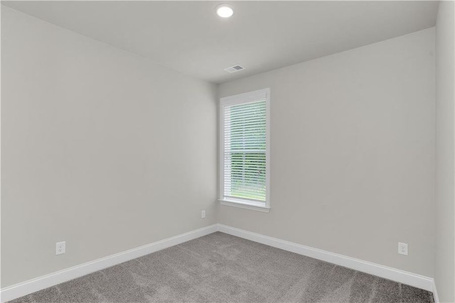 Spacious, unfurnished interior of a new home in Waters Edge, Mansfield (Image 5).