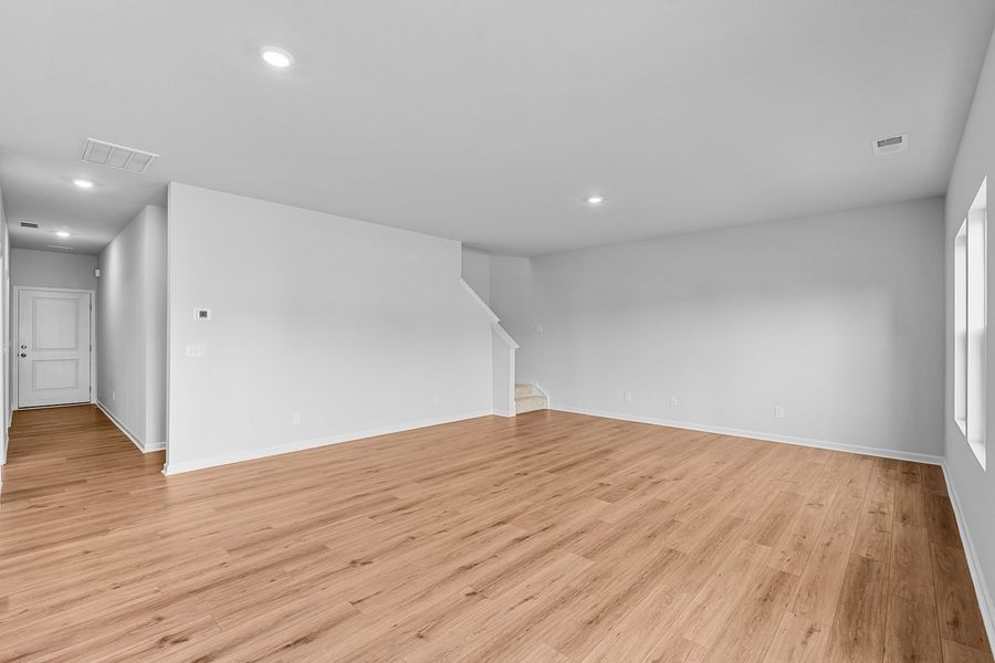 Spacious, unfurnished interior of a new home in Bell West, Kernersville (Image 18).