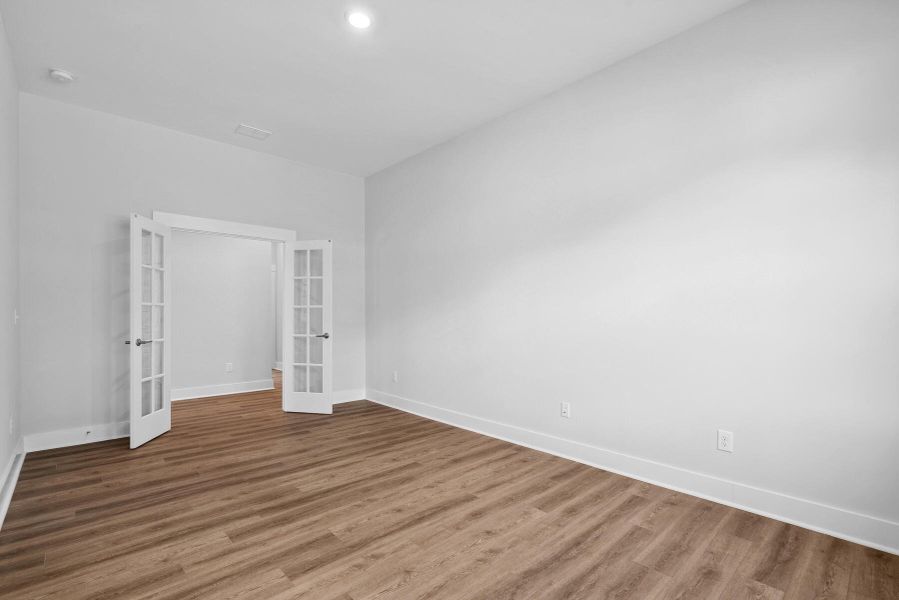 Spacious, unfurnished interior of a new home in Point Hope - Village Collection, Charleston (Image 27).