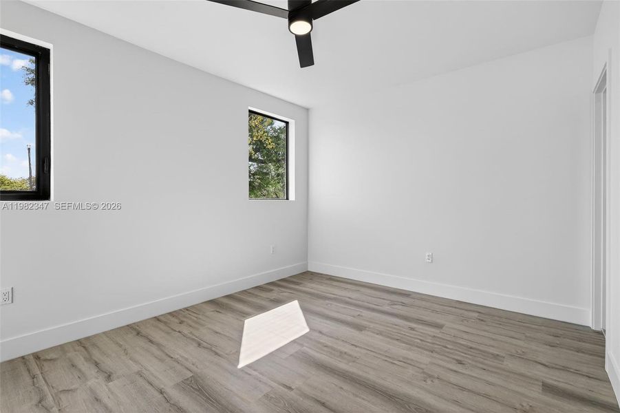 Spacious, unfurnished interior of a new home in , Miami (Image 17).