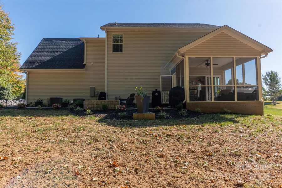 Exterior details and patio area of a home in , Monroe (Image 3).