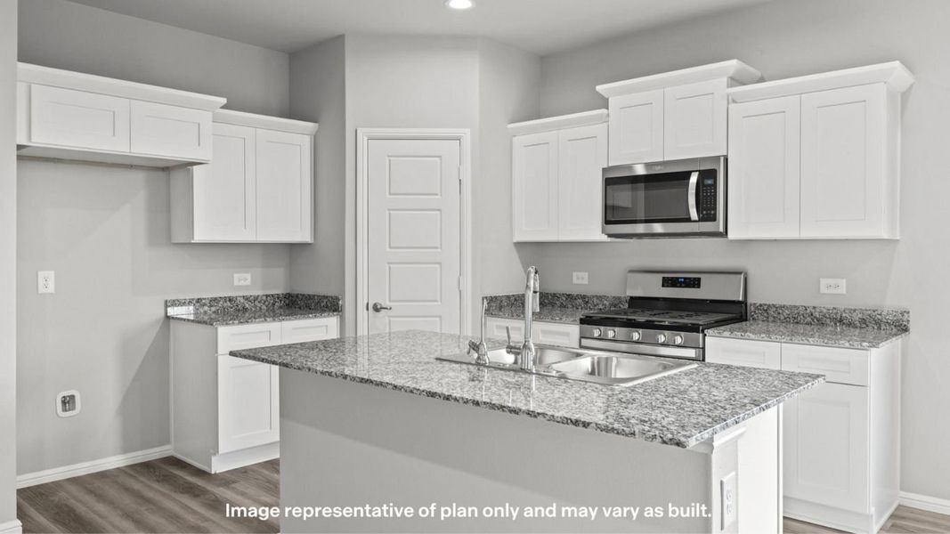 Furnished interior view inside a new home in Yukon Ridge, Odessa (Image 4).