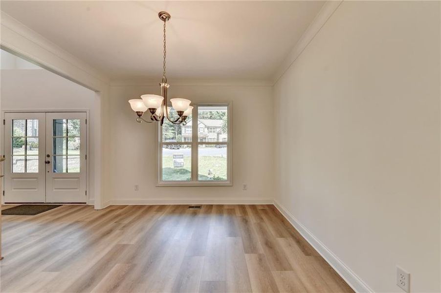 Spacious, unfurnished interior of a new home in , Gainesville (Image 37).