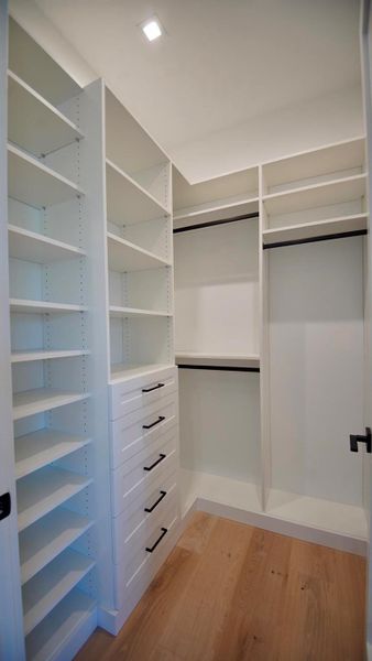 Spacious, unfurnished interior of a new home in , Palm Beach Gardens (Image 59).