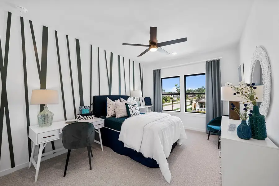 Furnished interior view inside a new home in The Highlands 50', Porter (Image 36).
