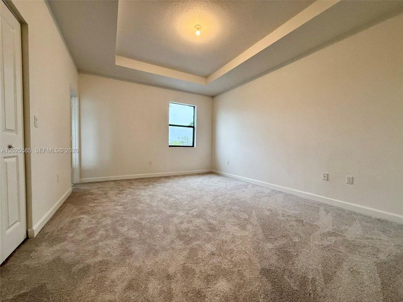 Spacious, unfurnished interior of a new home in , Dania Beach (Image 11). Spacious, unfurnished interior of a new home in , Dania Beach (Image 11).
