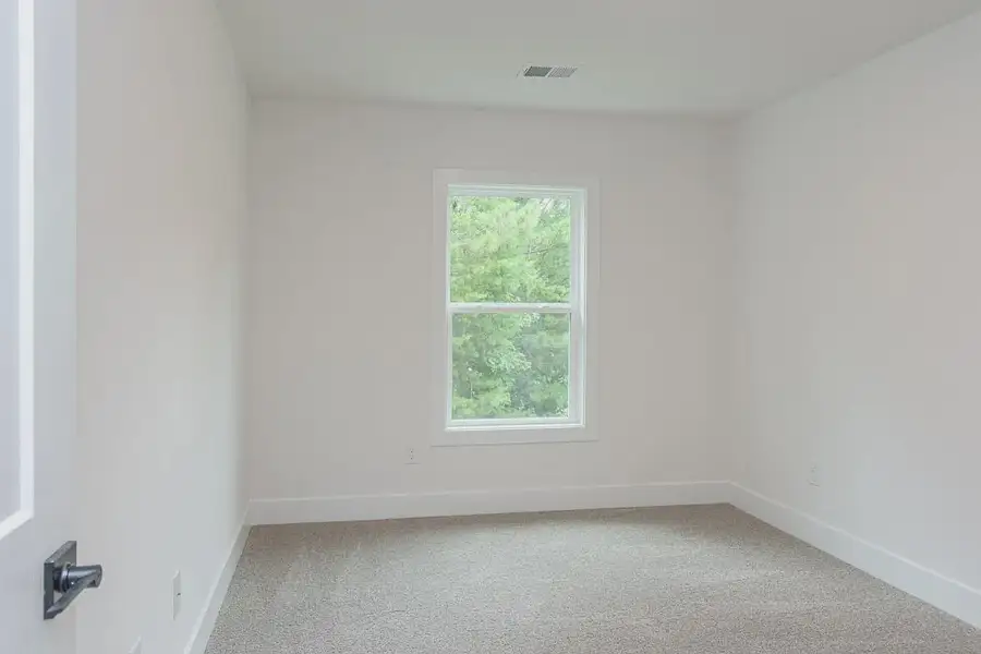 Spacious, unfurnished interior of a new home in Parkstone Place Townhomes, Roebuck (Image 24). Spacious, unfurnished interior of a new home in Parkstone Place Townhomes, Roebuck (Image 24).