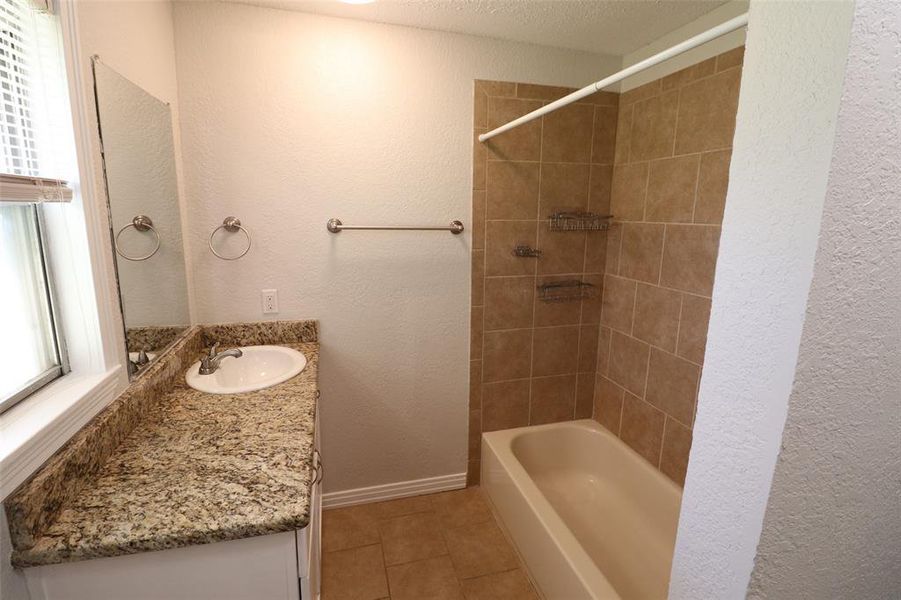 Image 25 of a home in .