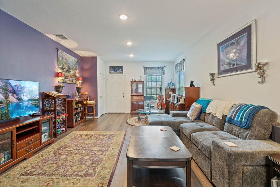 Furnished interior view inside a new home in The Pines At Seven Coves, Willis (Image 11). Furnished interior view inside a new home in The Pines At Seven Coves, Willis (Image 11).