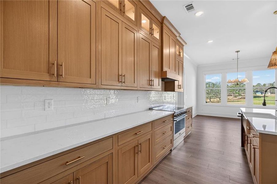 Furnished interior view inside a new home in , Dallas (Image 7).