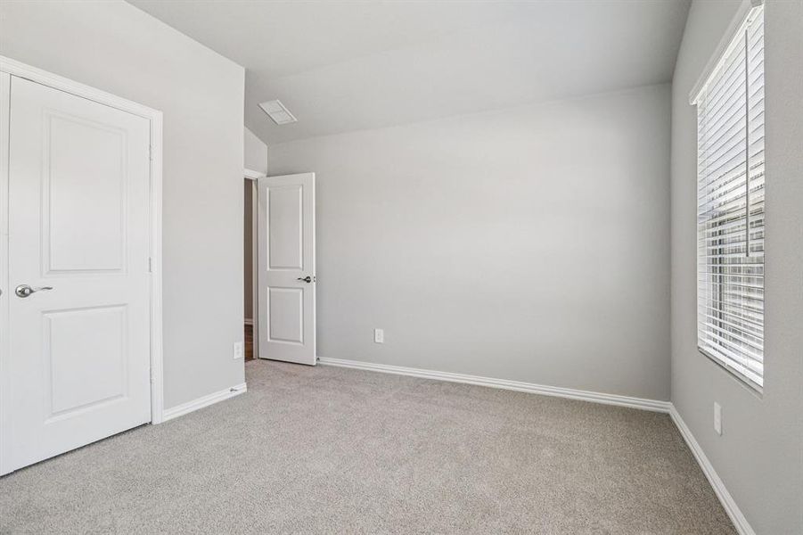 Photo is not of the actual home, but is an inspirational photo of builder’s model home and may depict options, furnishings, and/or decorator features that are not included.