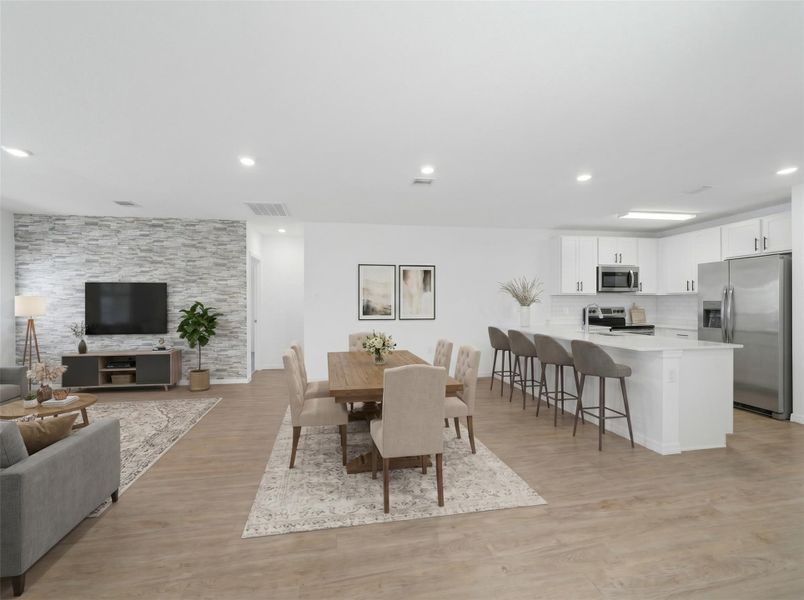 Virtually staged – Dining Room