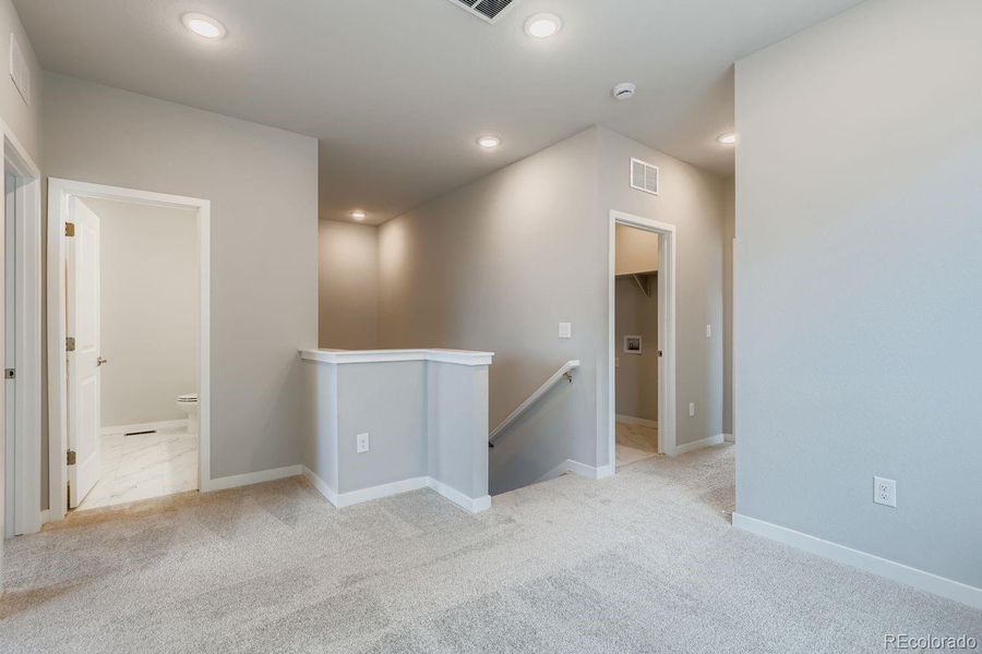 Spacious, unfurnished interior of a new home in Uplands, Westminster (Image 19).