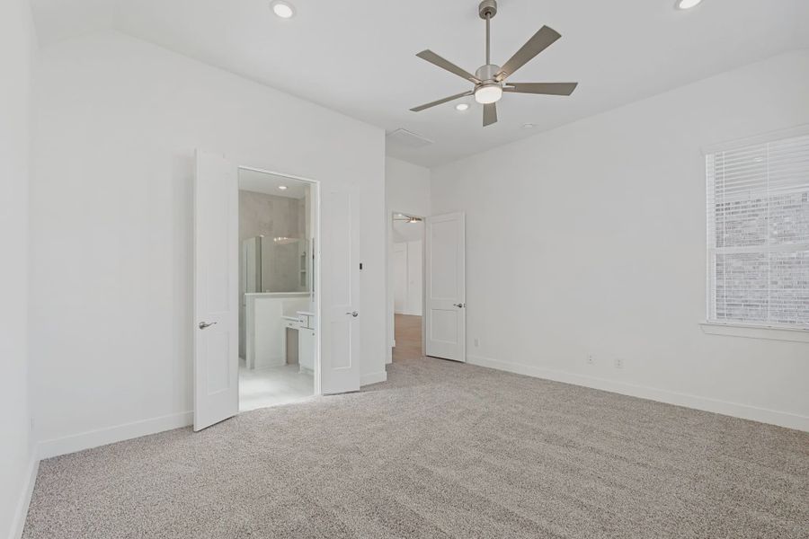 Representative unfurnished interior of a home built from the Brentwood by Chesmar Homes in Riceland, Marion (Image 27).