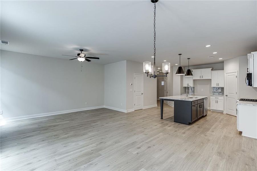 Spacious, unfurnished interior of a new home in , Sugar Hill (Image 34).