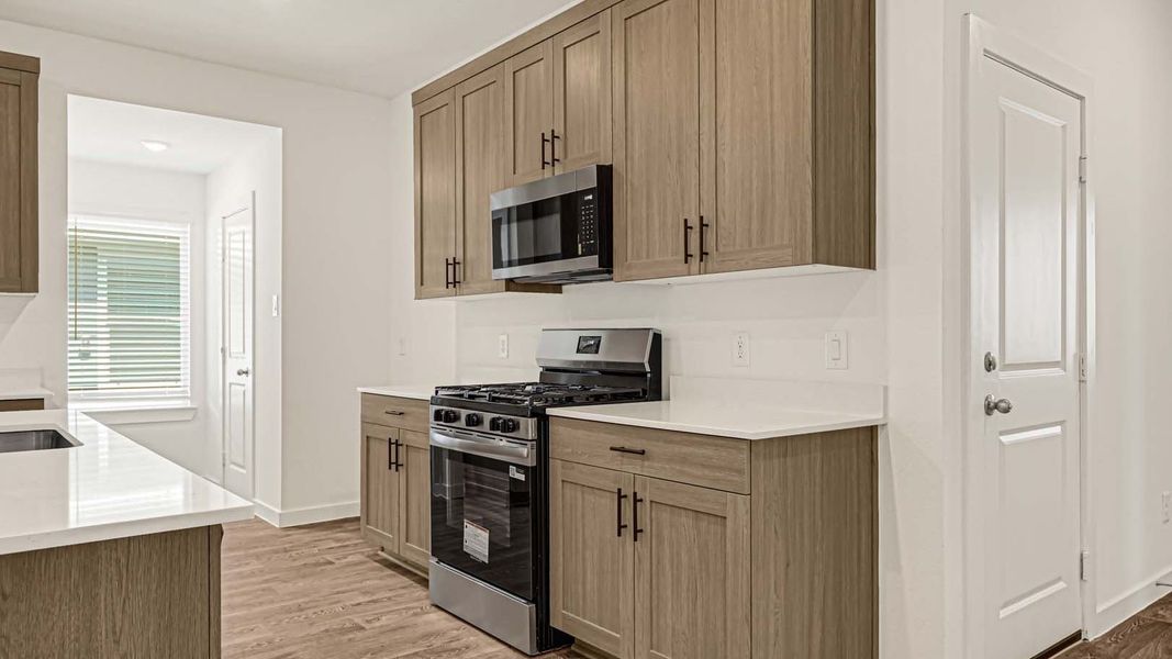 Furnished interior view inside a new home in Holly Ridge, Rosenberg (Image 7). Furnished interior view inside a new home in Holly Ridge, Rosenberg (Image 7).