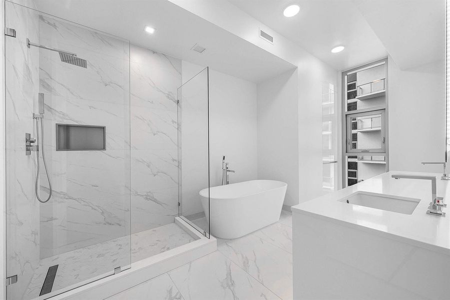 PRIMARY ENSUITE