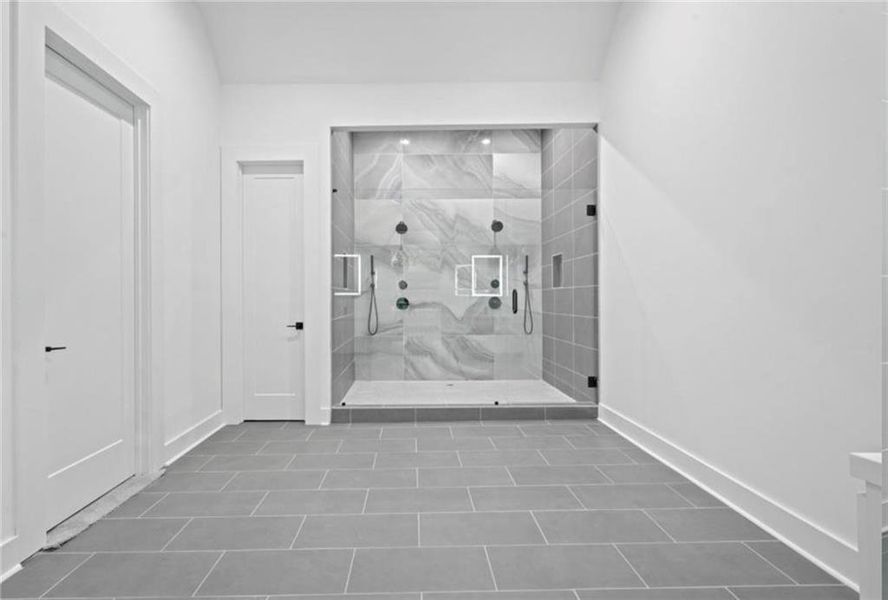 Spacious, unfurnished interior of a new home in , Decatur (Image 33).