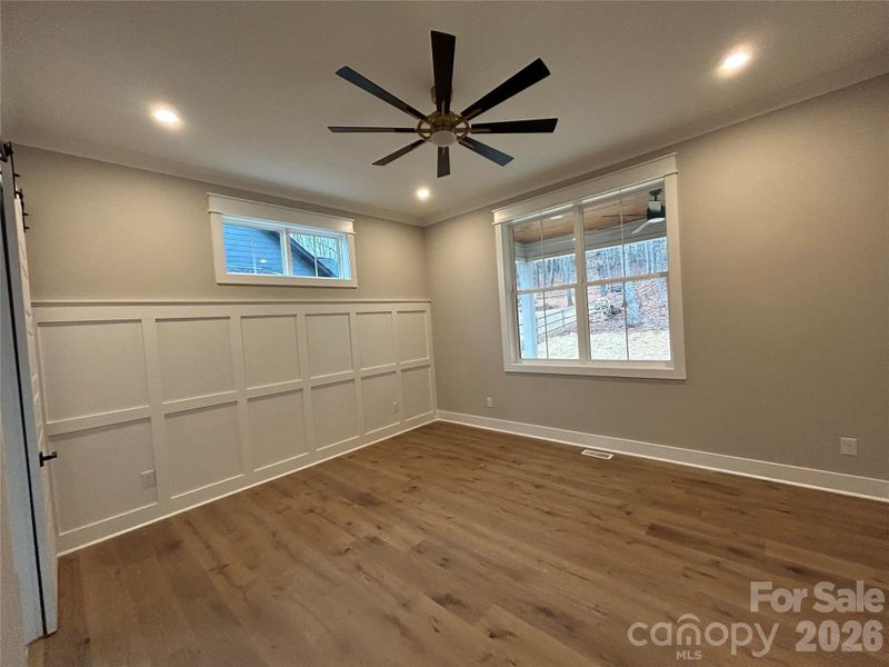 Spacious, unfurnished interior of a new home in , Lincolnton (Image 29).