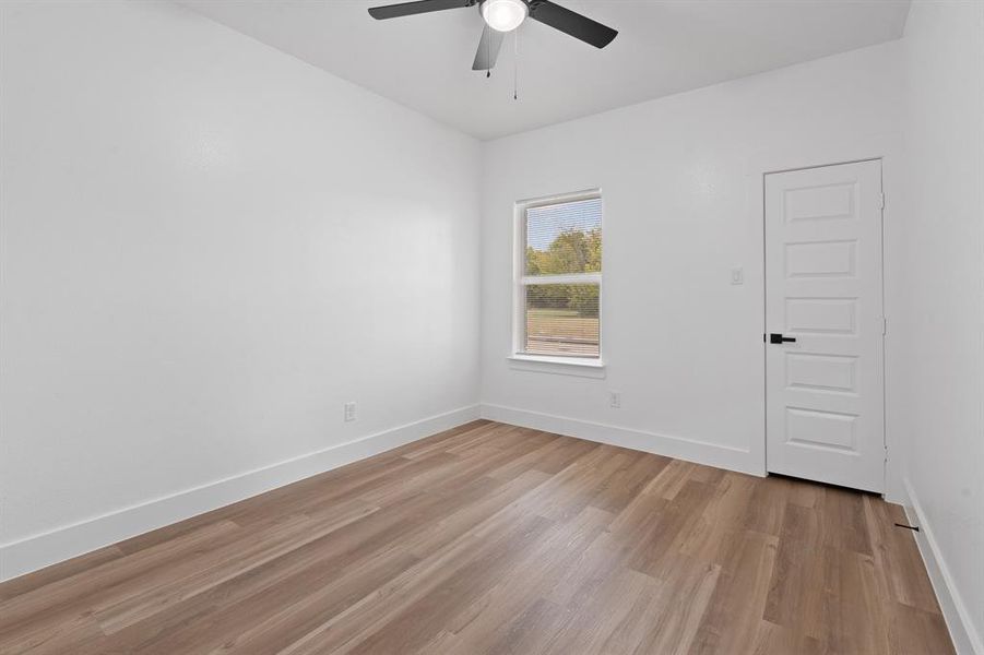 Spacious, unfurnished interior of a new home in , Fort Worth (Image 20).