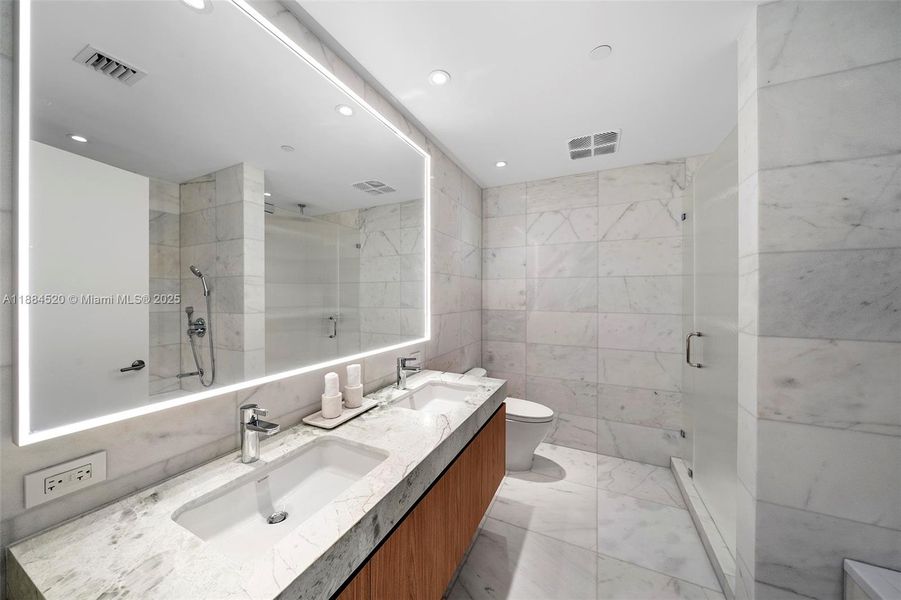 Furnished interior view inside a new home in , Miami Beach (Image 9).