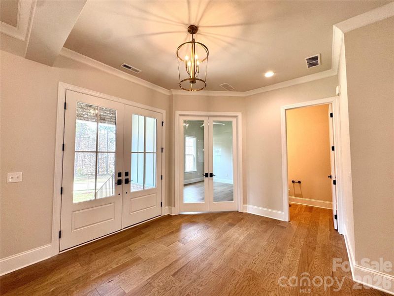 Spacious, unfurnished interior of a new home in Irish Creek, Landis (Image 27).