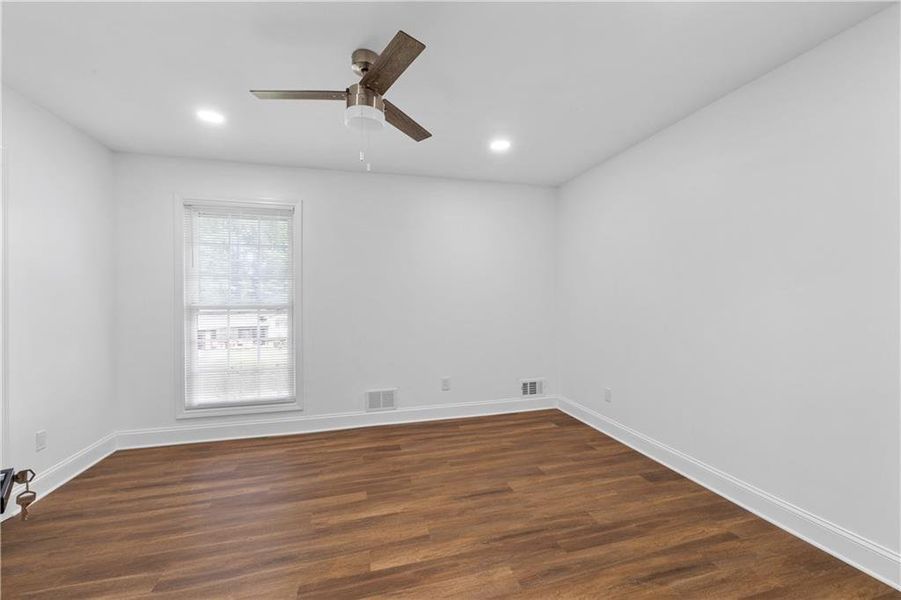 Spacious, unfurnished interior of a new home in , East Point (Image 30).