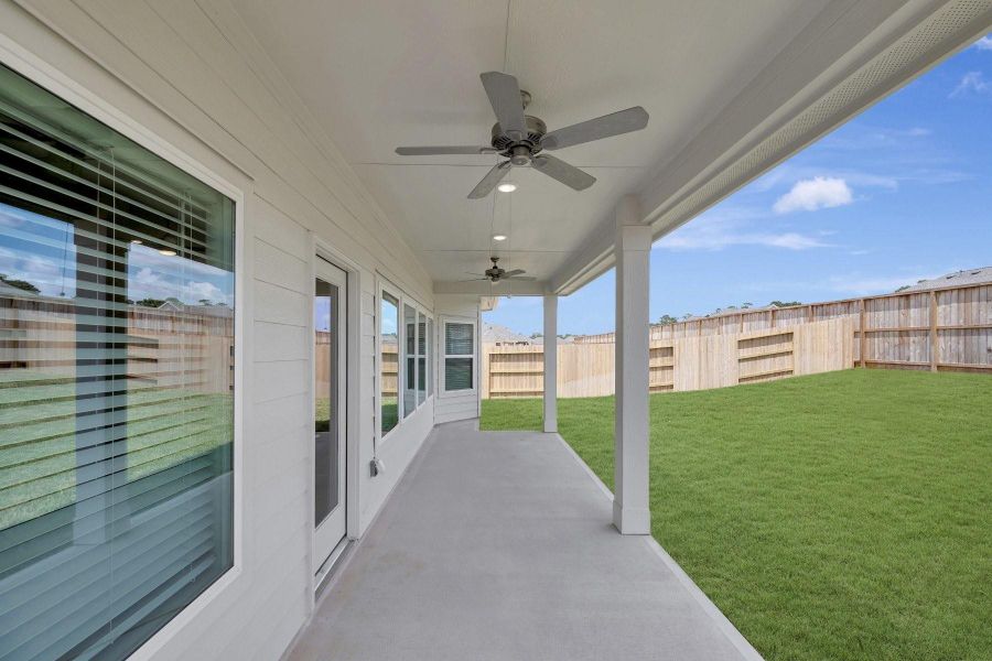 Exterior details and patio area of a home in Lone Star Landing, Montgomery (Image 24).