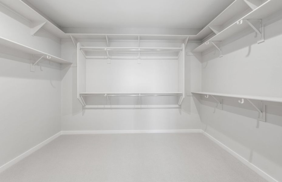 Spacious, unfurnished interior of a new home in Soleo, San Tan Valley (Image 24).