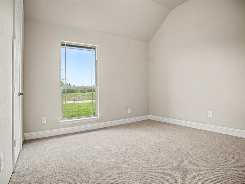 Spacious, unfurnished interior of a new home in Sagebrush Addition, Midlothian (Image 27). Spacious, unfurnished interior of a new home in Sagebrush Addition, Midlothian (Image 27).