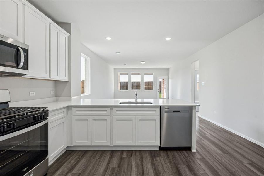 Furnished interior view inside a new home in Santorini, Seagoville (Image 9).