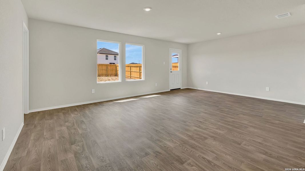 Spacious, unfurnished interior of a new home in Ladera, Luling (Image 15). Spacious, unfurnished interior of a new home in Ladera, Luling (Image 15).