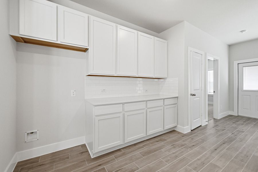Furnished interior view inside a new home in Bluestem, Brookshire (Image 8).