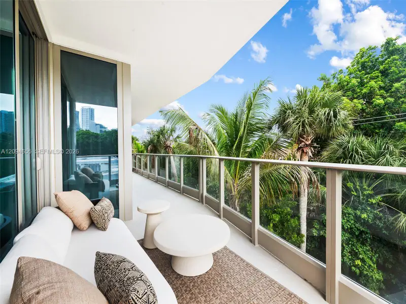 Exterior details and patio area of a home in , Miami (Image 24).