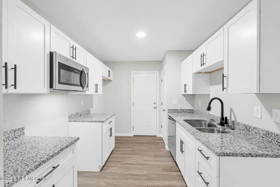 Furnished interior view inside a new home in , Jacksonville (Image 5).