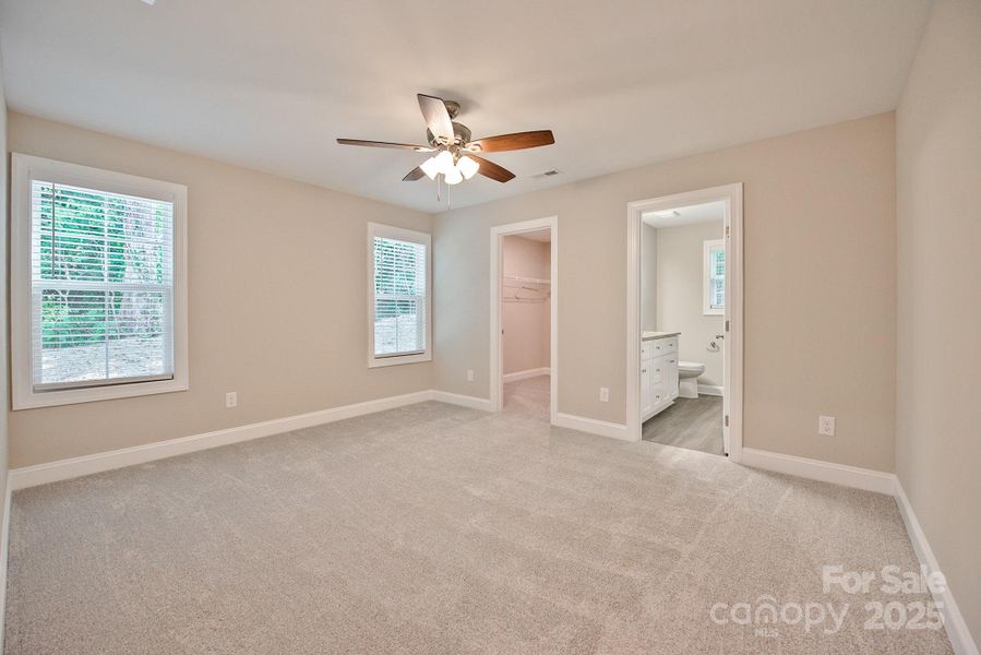 Image 24 of a home in . Image 24 of a home in .