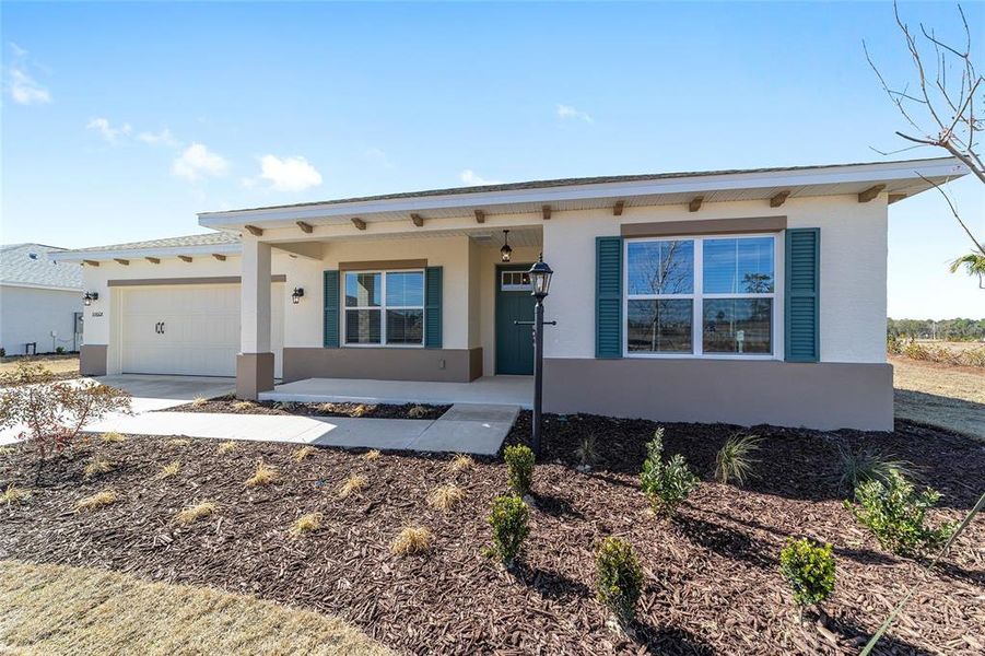 Exterior details and patio area of a home in , Ocala (Image 23).