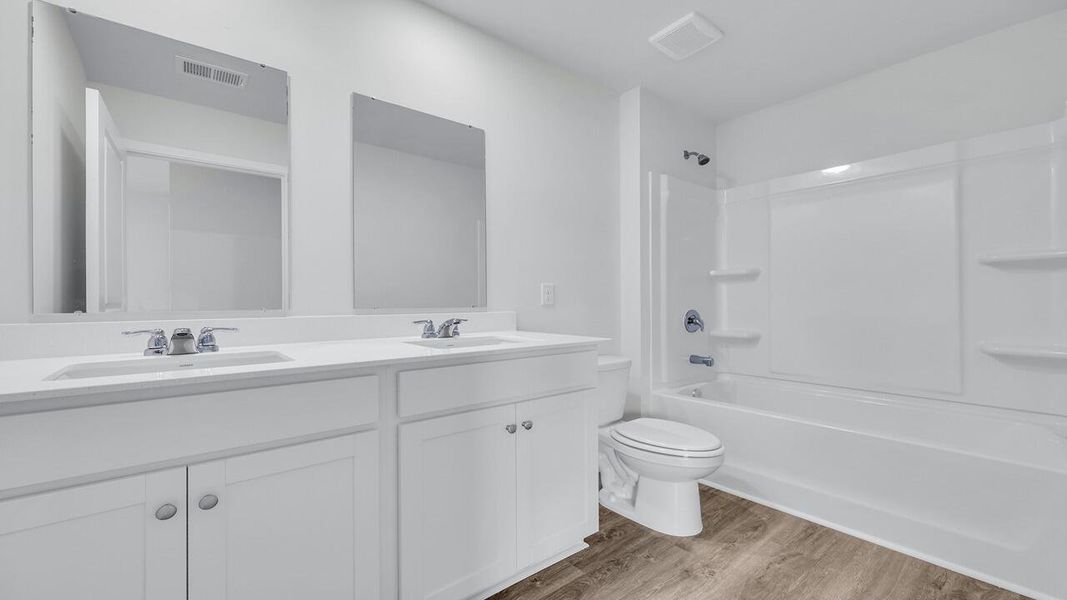 Furnished interior view inside a new home in Hillcrest, Ravenel (Image 13).